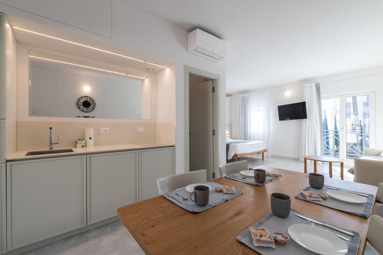 Studio Apartment with Sea View