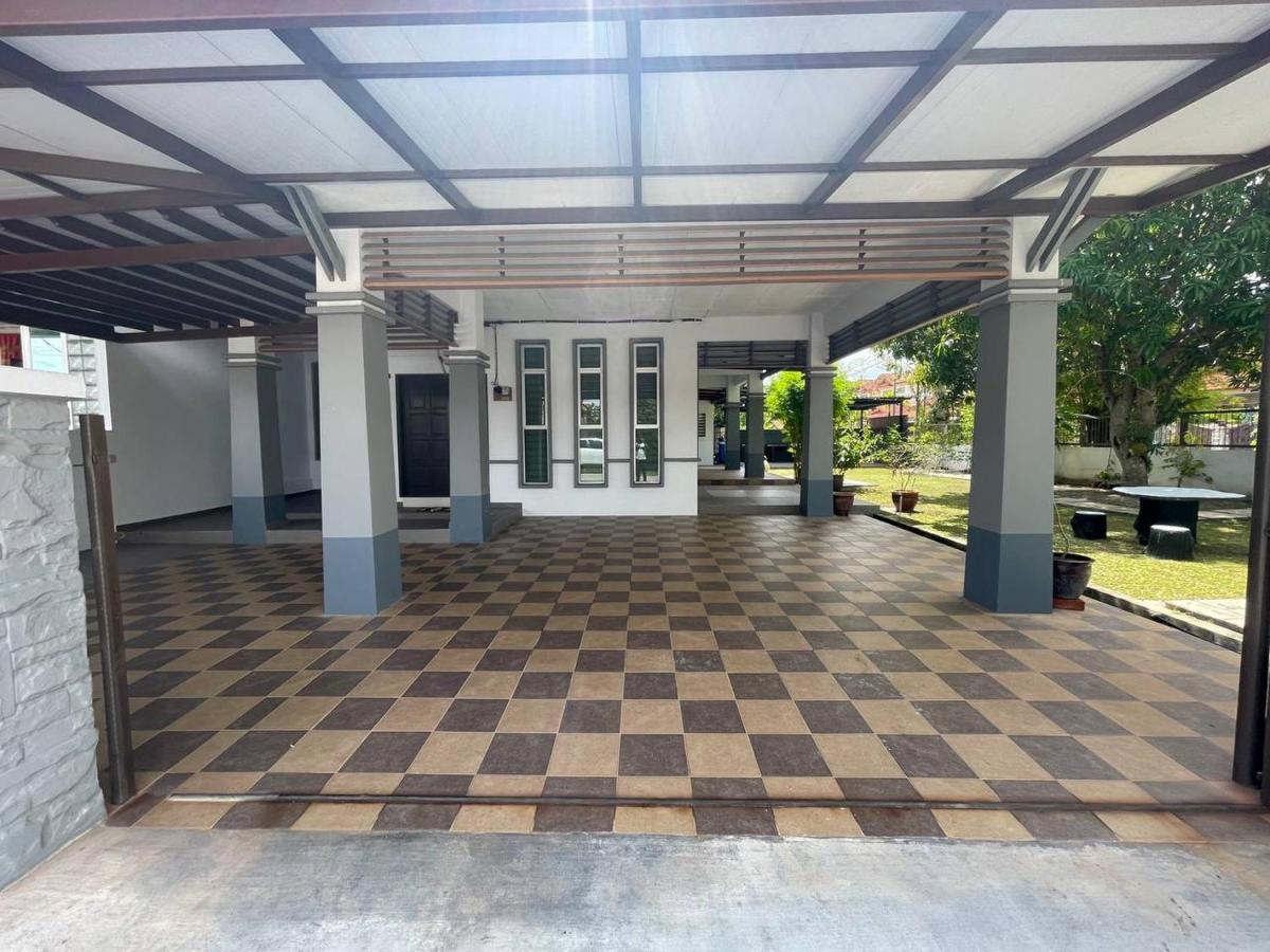 Hi-Tea HomeStay - B&B Sungai Petani