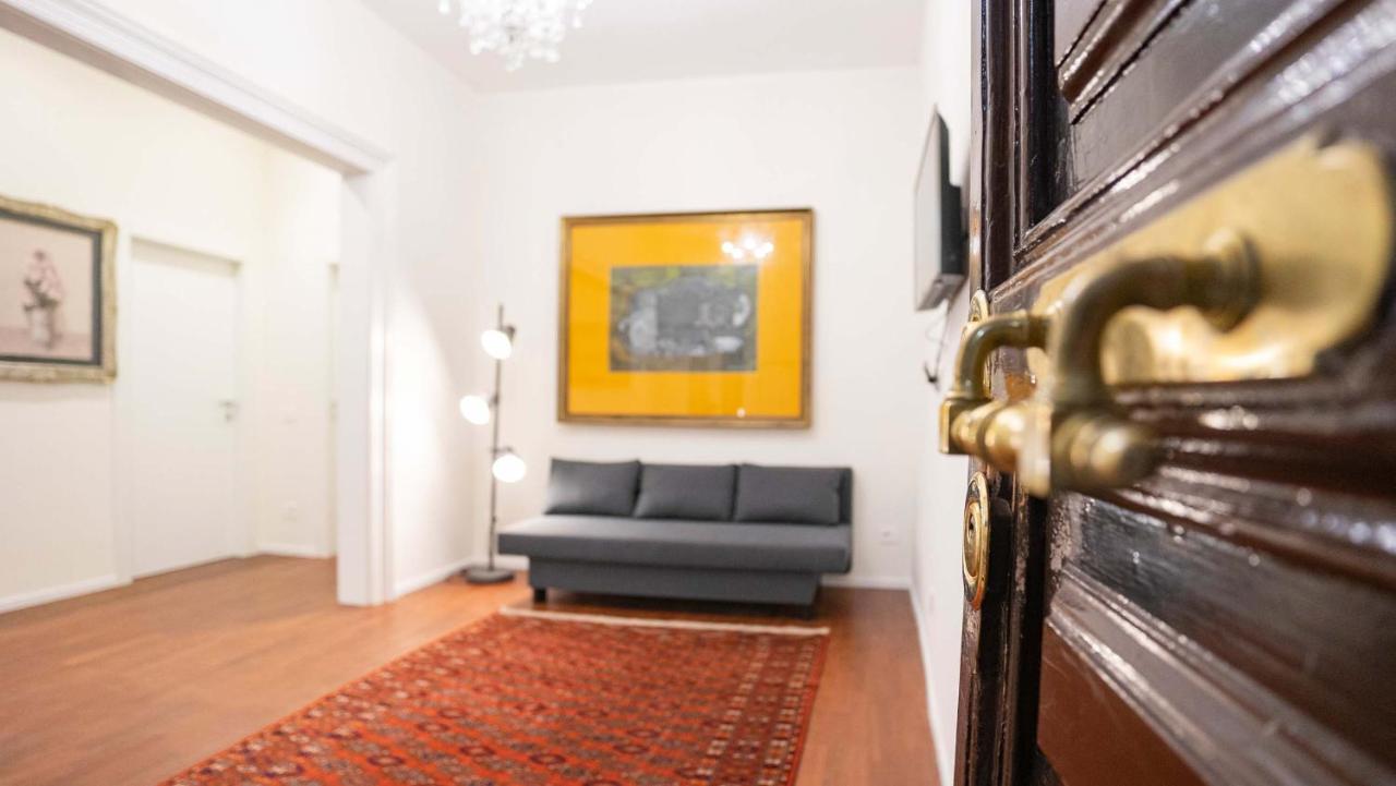 EasyTopStay - Crescenzio Elegant Apartment - B&B Roma