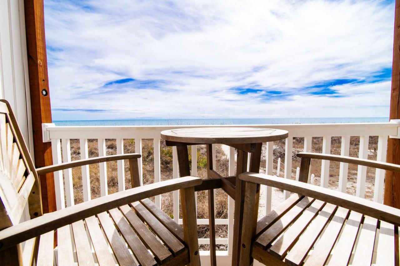 Windy Waves Top Location w Pool - B&B Myrtle Beach
