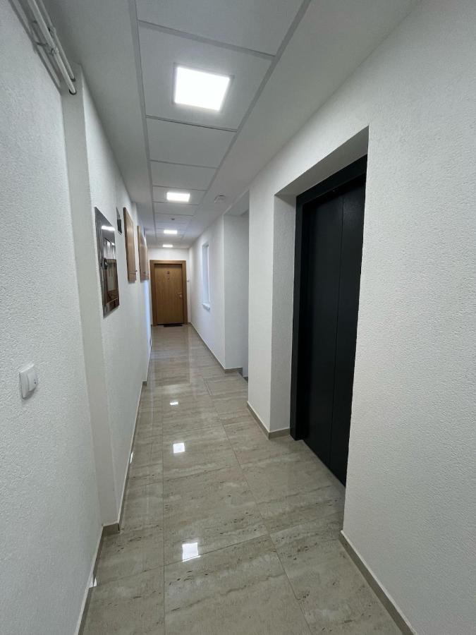 Lux apartment Rose - Ferienwohnung Kragujevac