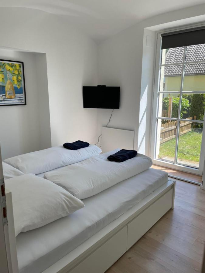 Apartment with Garden View