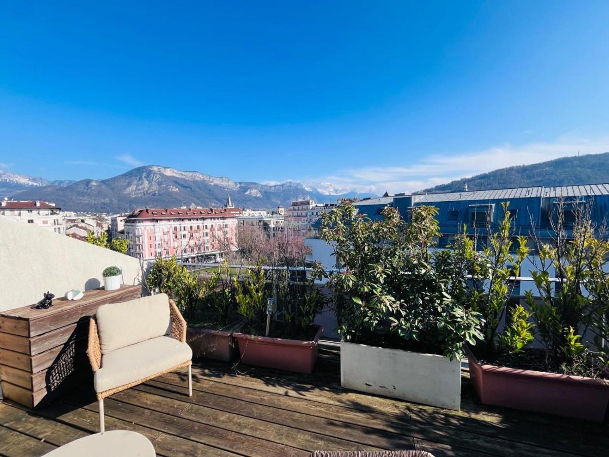 Le photographe- Appt de standing entre gare et lac - B&B Annecy