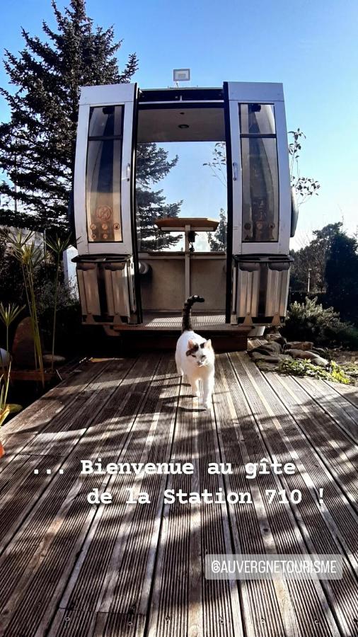 LA STATION 710 Gîte insolite entre Sioule et Sancy - B&B Les Ancizes