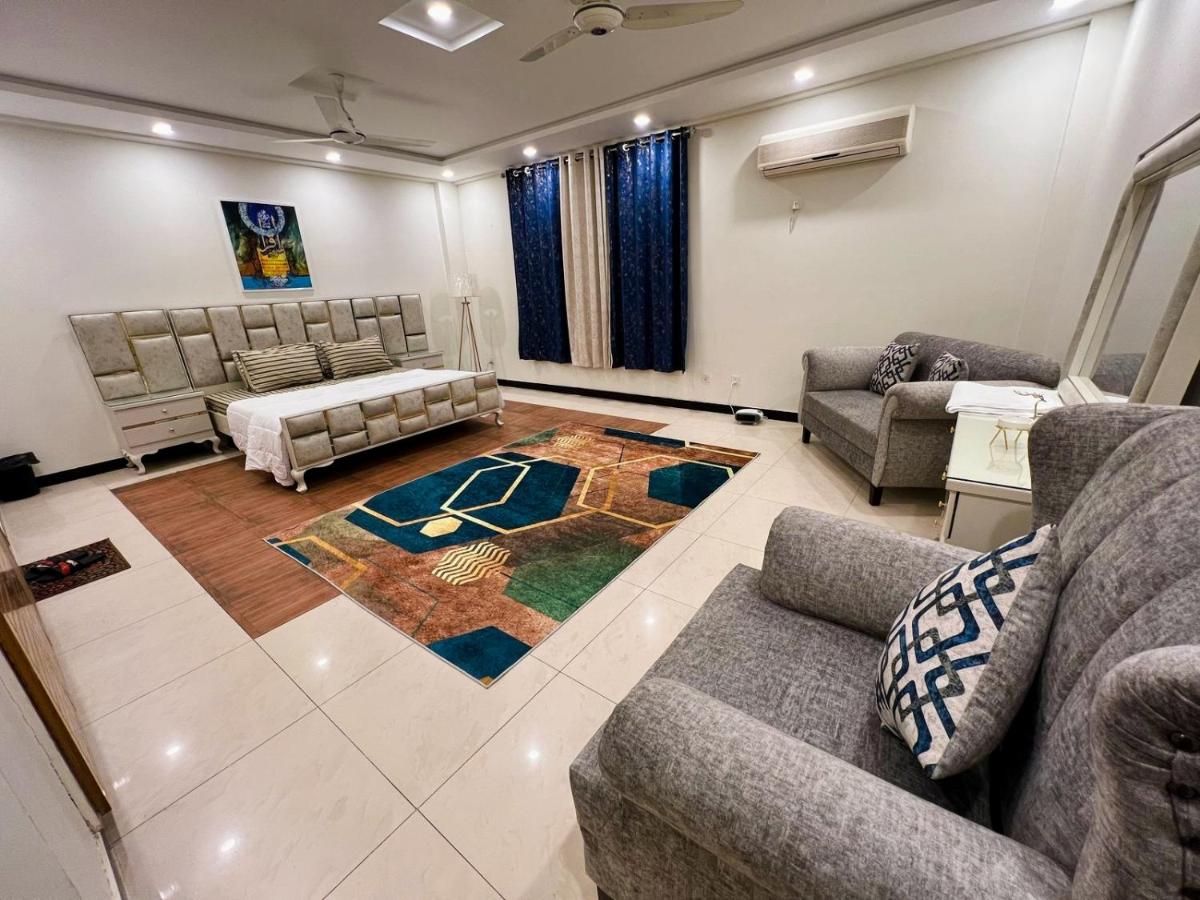 Two-Bedroom Apartment with Balcony