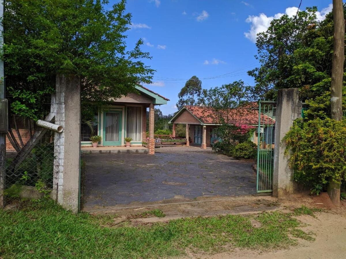Sítio em meio a natureza, perfeito para relaxar - B&B