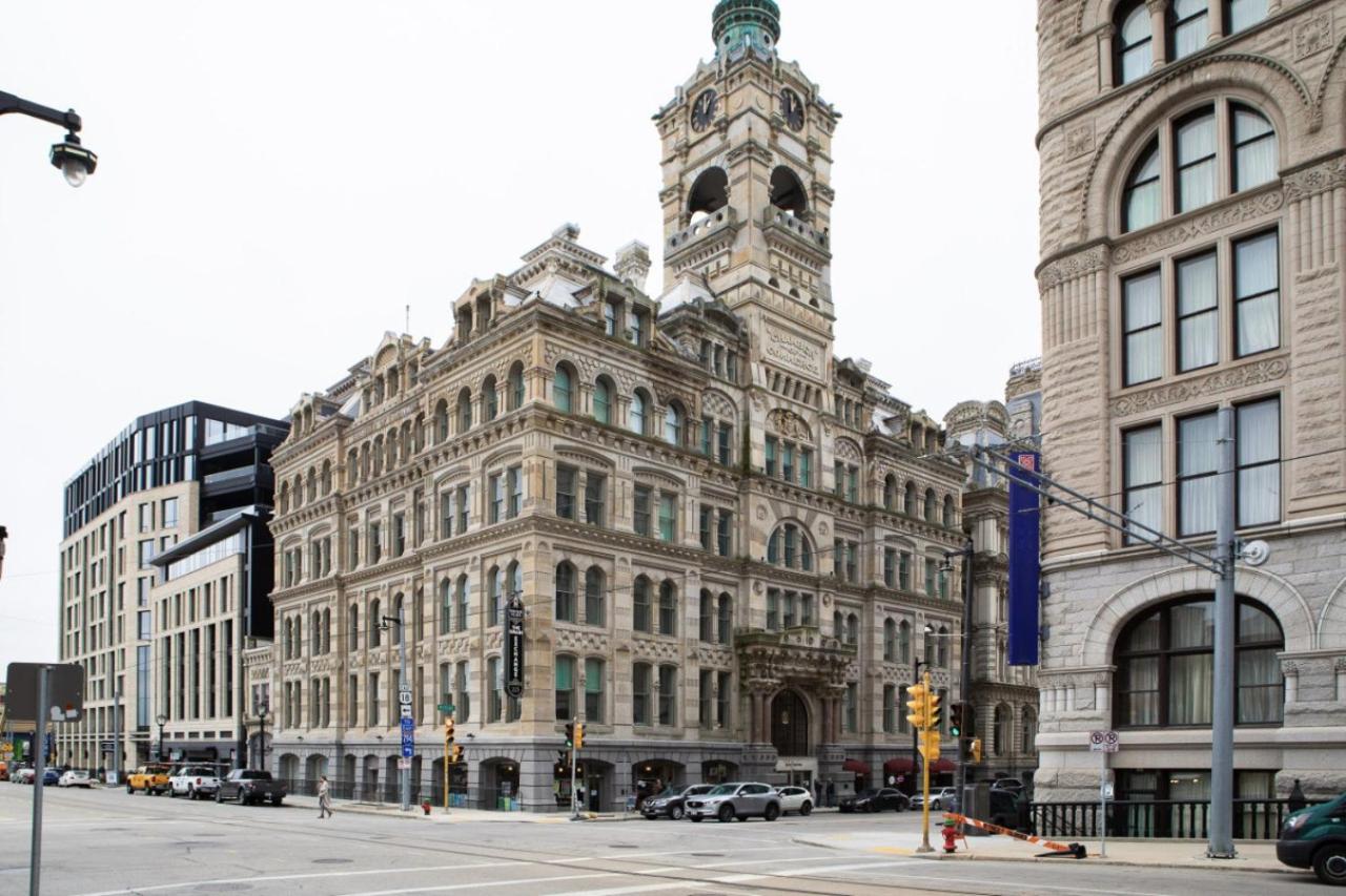Downtown Luxury 1BR Loft - B&B Milwaukee