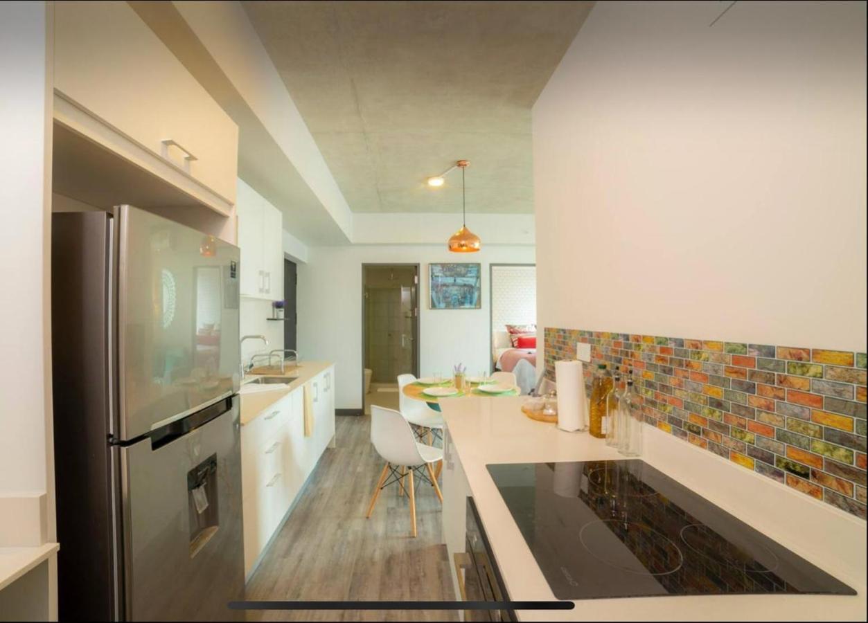 Secrt Sabana 2BR · Spacious & Bright · Parking, Pool & Gym · Apt 1101 - Ferienwohnung San José
