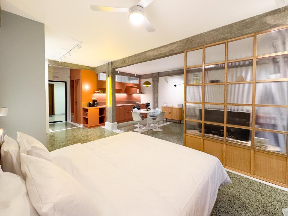 Superior One-Bedroom Apartment with Balcony