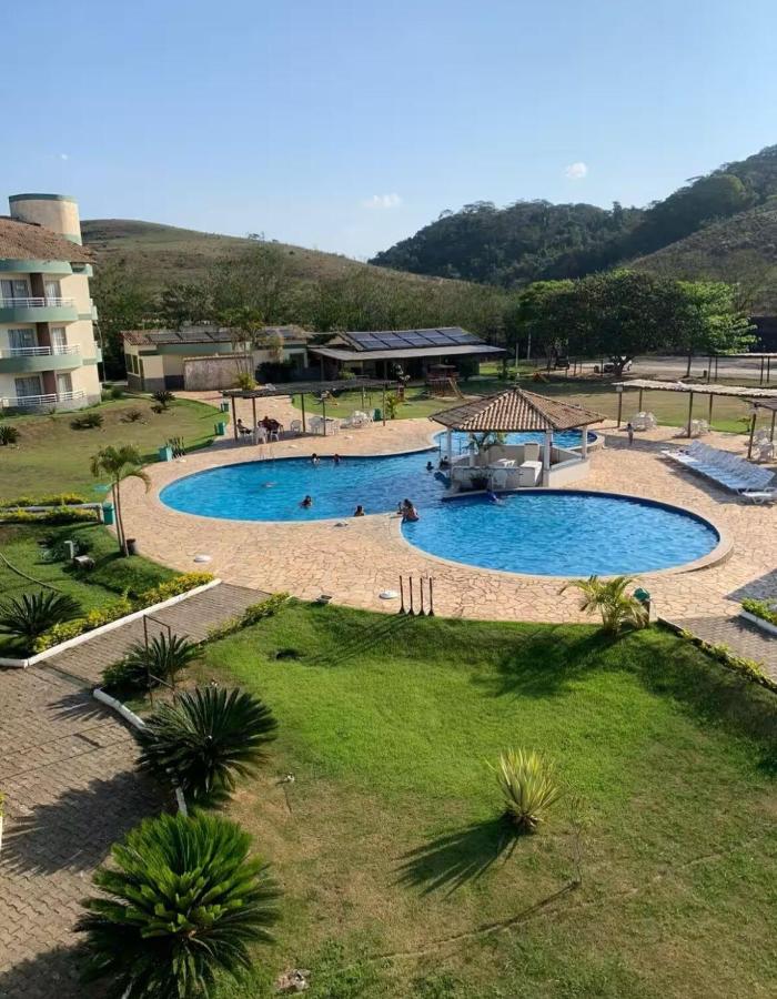 Flat Apart hotel Village - ao lado do Aldeia das Aguas - B&B Barra do Piraí