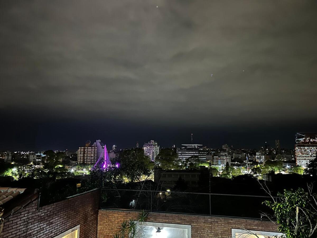 Casa Criselo Multiespacio - Bed and Breakfast Córdoba