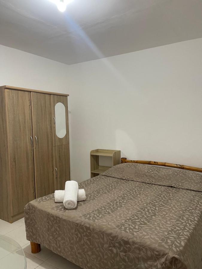 Deluxe Double Room (2 Adults + 1 Child)