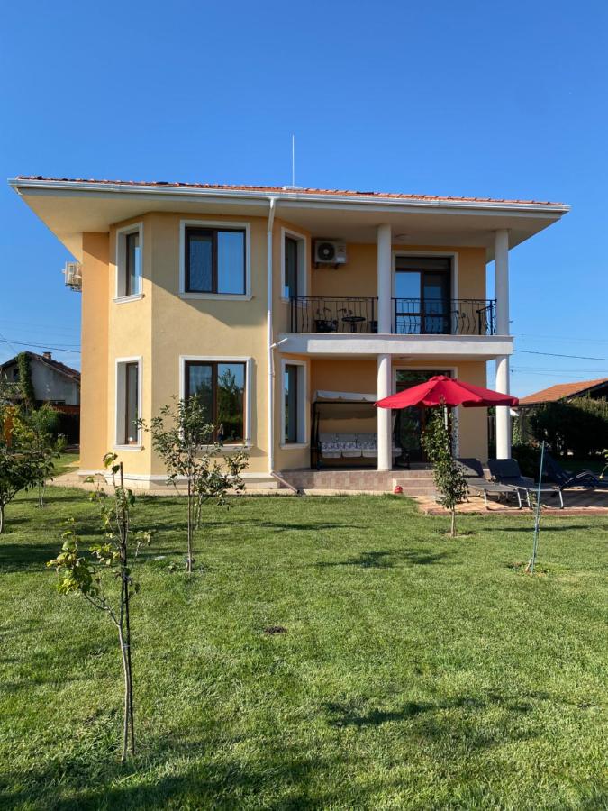 Rose Villa - B&B Trastikovo