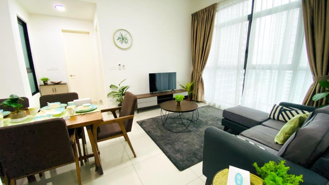 Apartment mit 2 Schlafzimmern und Poolblick