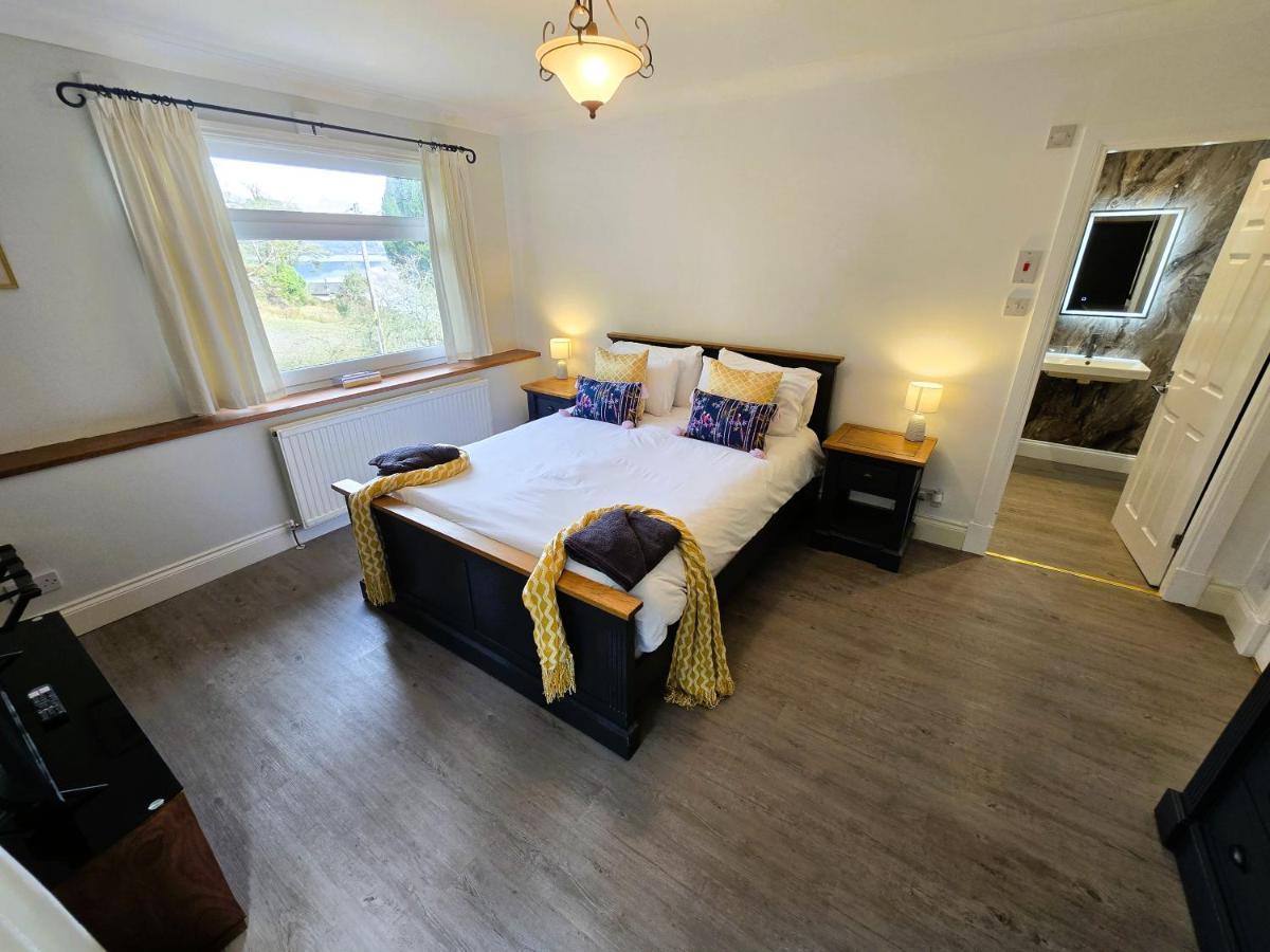 Deluxe Tweepersoonskamer met 1 of 2 Bedden en Uitzicht op het Meer