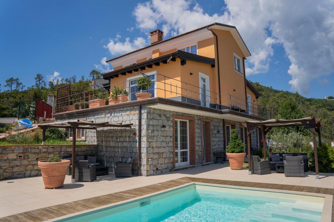 066 - VILLA LETIZIA, Elegante 3 PISCINA e Natura, 10 minuti da MARE e SPIAGGIE - Ferienwohnung Casarza Ligure