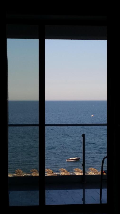 Deluxe double room with Front Sea View