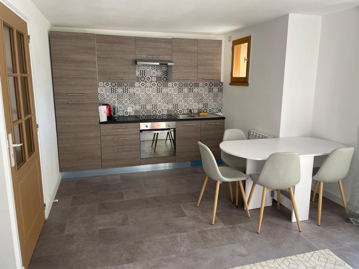 T2 meublé 42m2 avec terasse - B&B