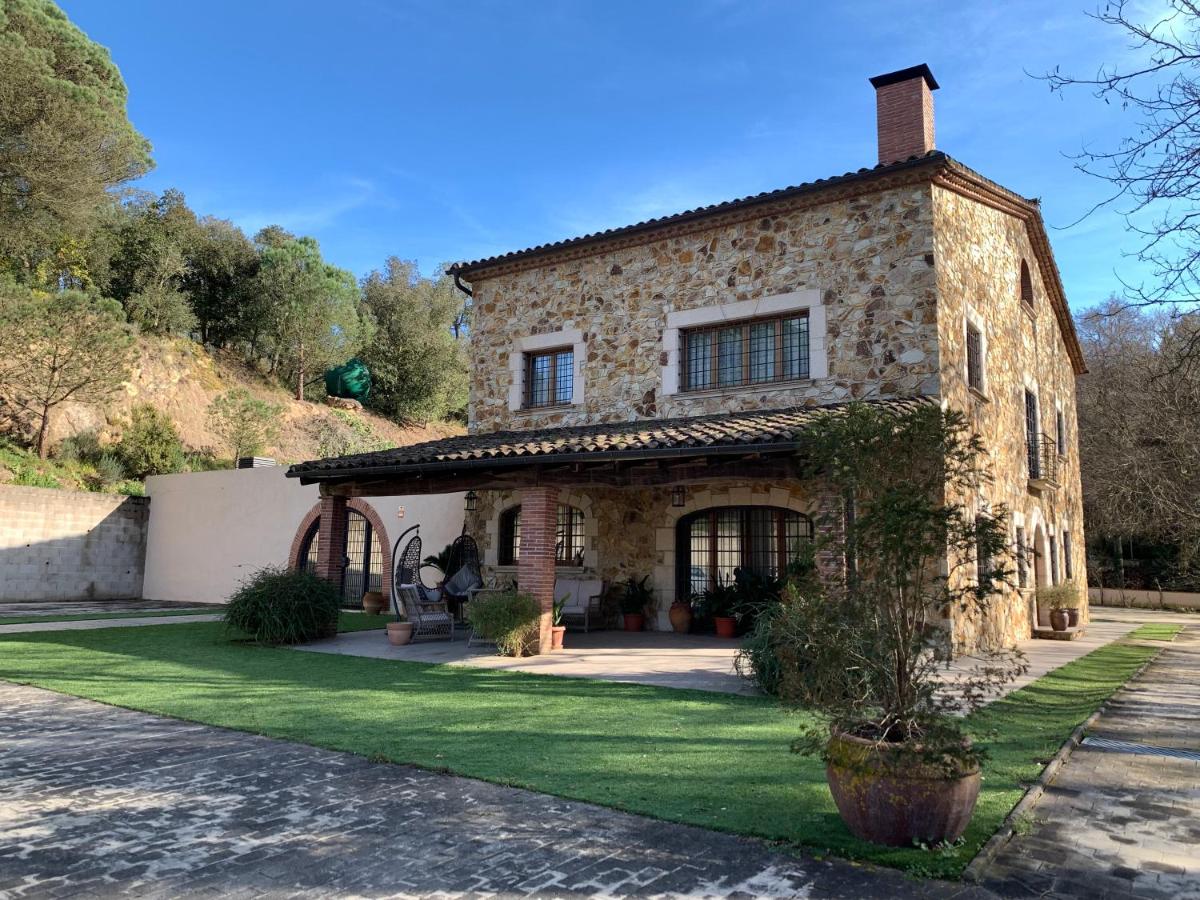 Magnífica Villa Familiar Con Piscina a 8Km Playa - B&B Tordera