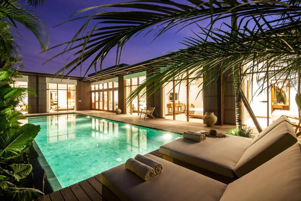 Luxury 5bd Villa 5 Min From Berawa Beach - Chambres d’hôtes Canggu