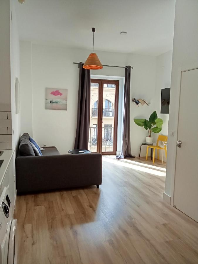 Deluxe Apartment mit Balkon