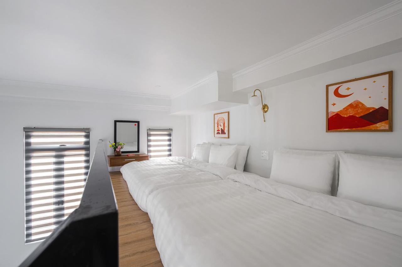 Apartamento con balcón