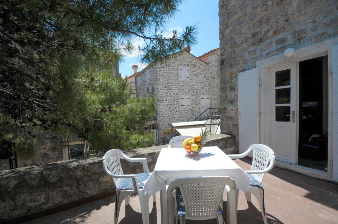 Apartment Lucky - B&B Budua