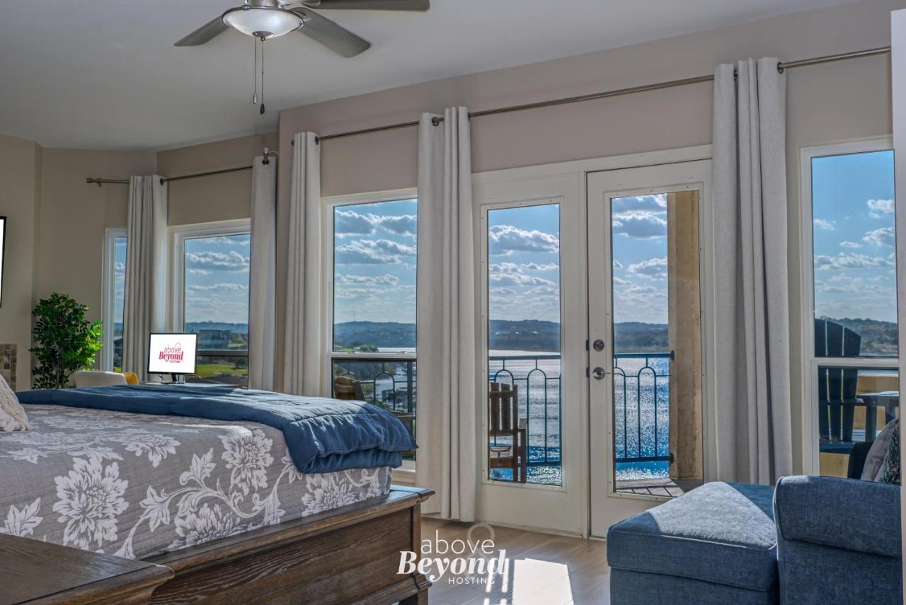Blue Hues & Lake Views - Ferienwohnung Lago Vista