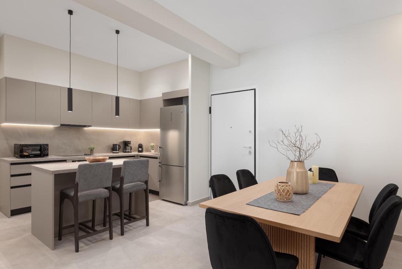 Athens Luxury Ethereal Stay - B&B Atene