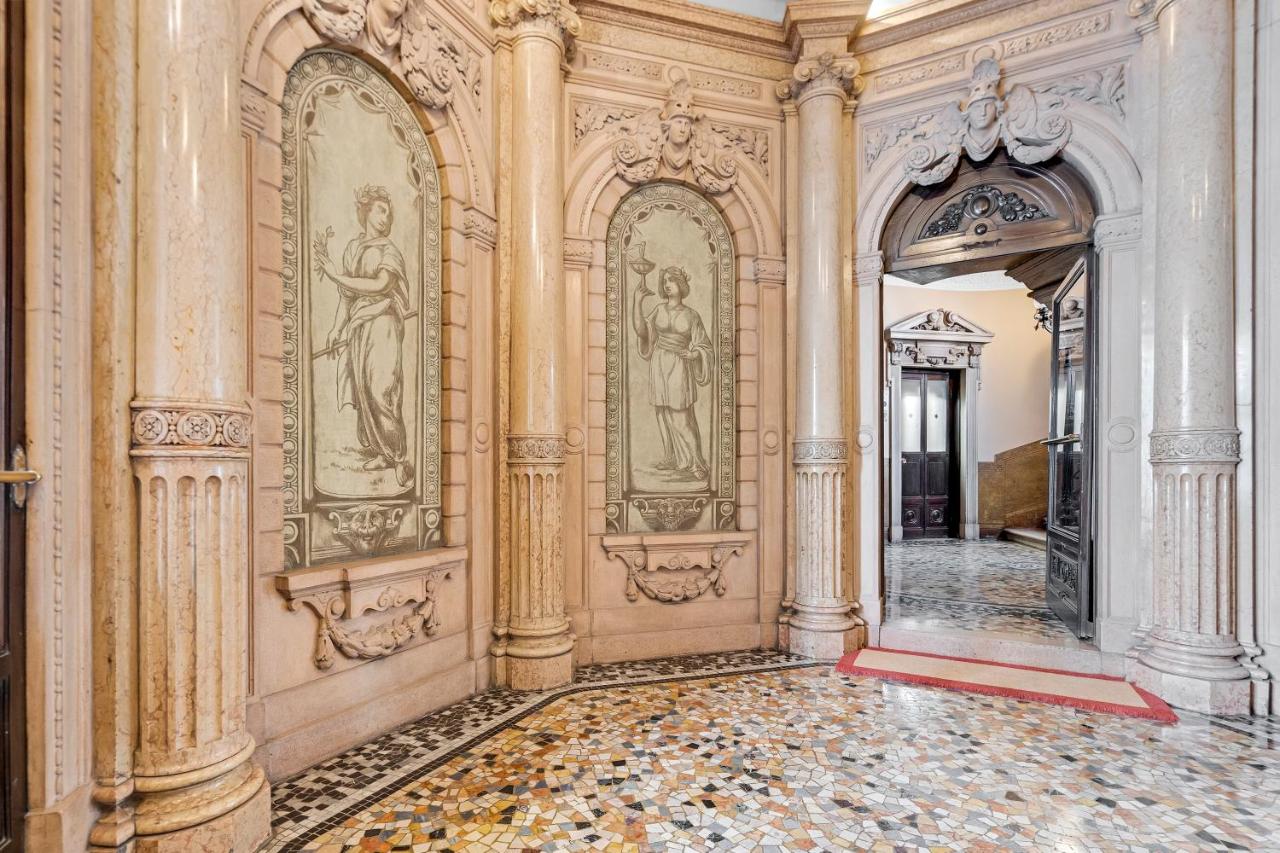 SCA29 -Central Station-Duomo - Luxurious - Maxi - B&B
