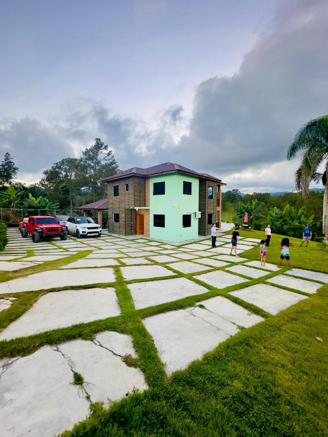 The American Dream - B&B
