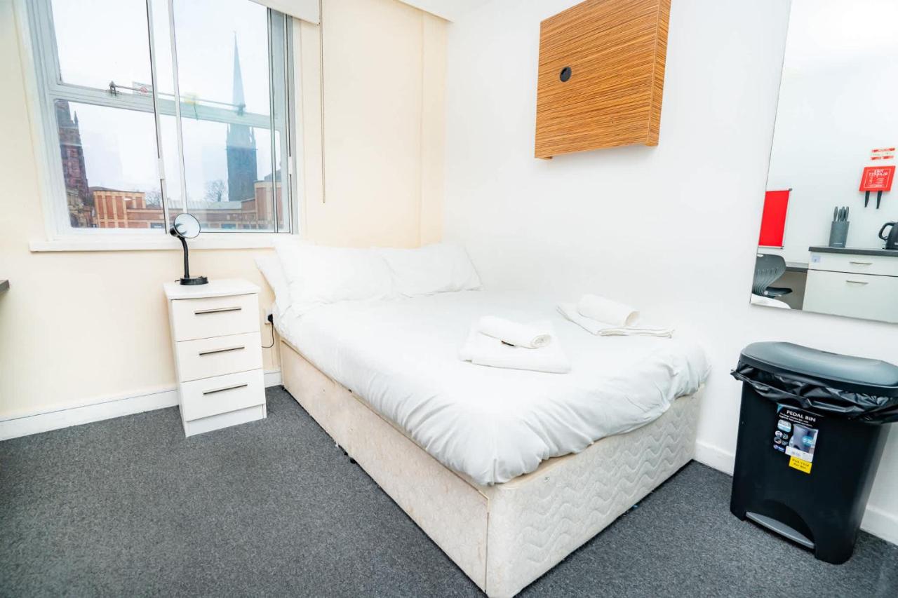 Modern Central Coventry Budget Studio - B&B