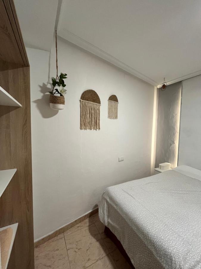 Vierpersoonskamer met Gedeelde Badkamer