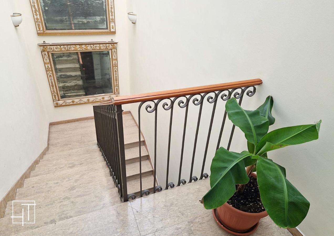 HT - Residenza del Notaio in centro storico - B&B Padova