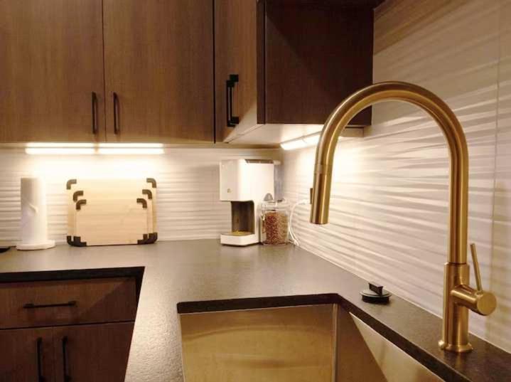 5020 Place Luxury Apartment - B&B