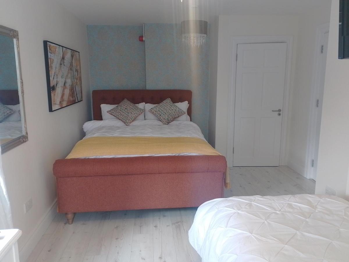 Camera Familiare con Bagno Privato