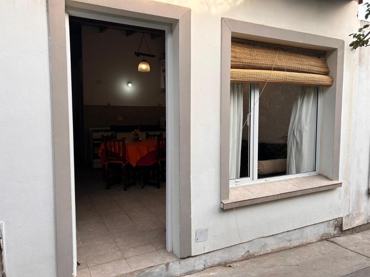 Girasoles Serranos - Bed and Breakfast Tandil