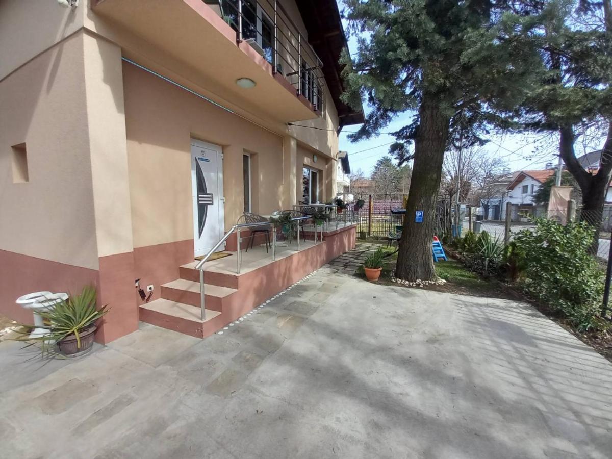Стаи за гости - Цветето на Ангела - B&B