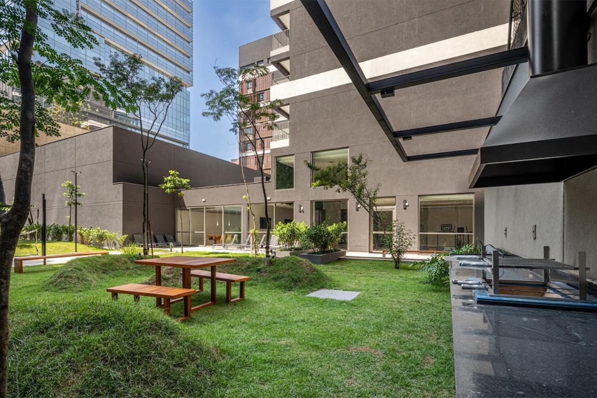 Studio Jardins Spazio di Casa OA 617 Augusta - Chambres d’hôtes São Paulo