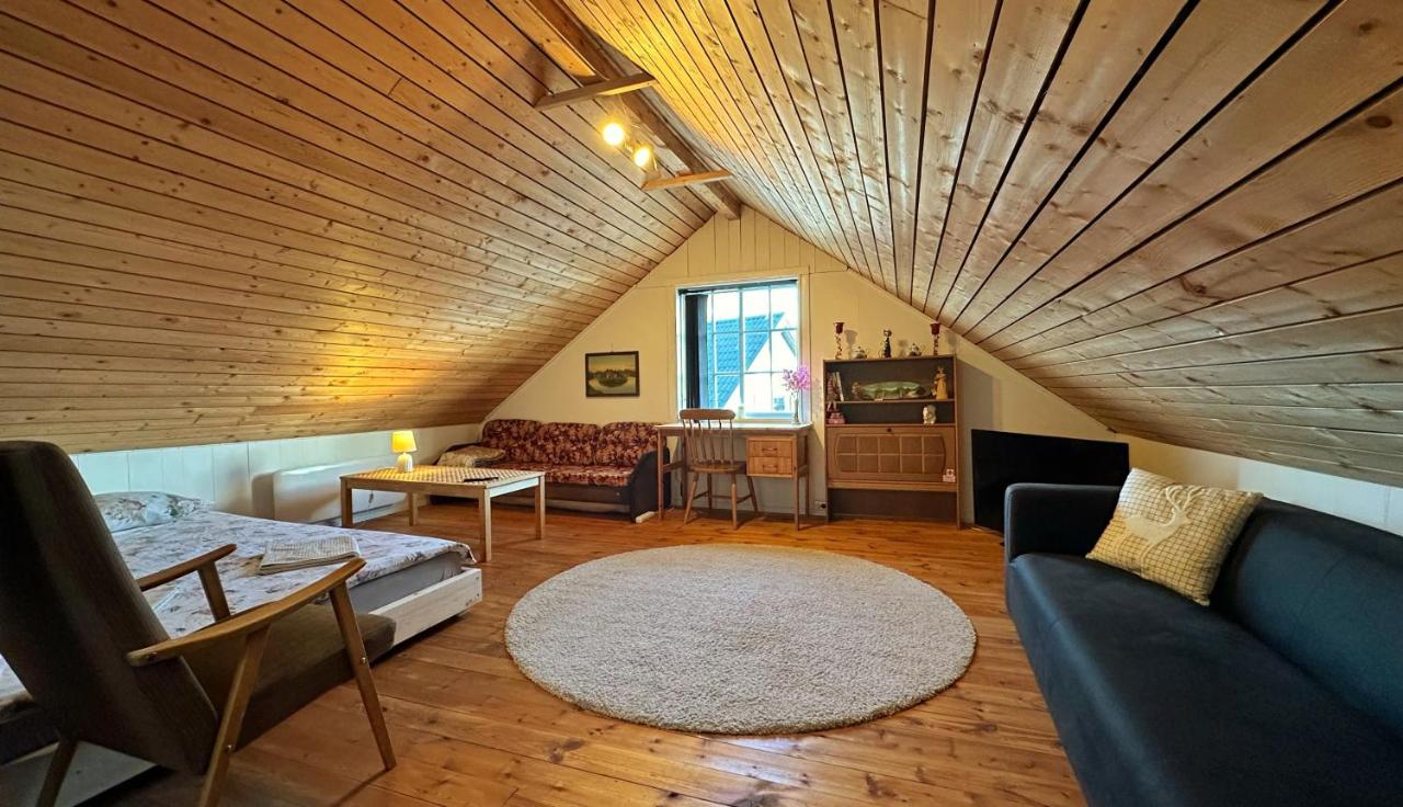 Cozy Cabin - Bed and Breakfast