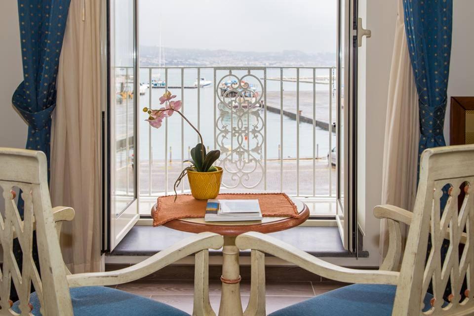 Chambre Lit King-Size - Vue sur Mer