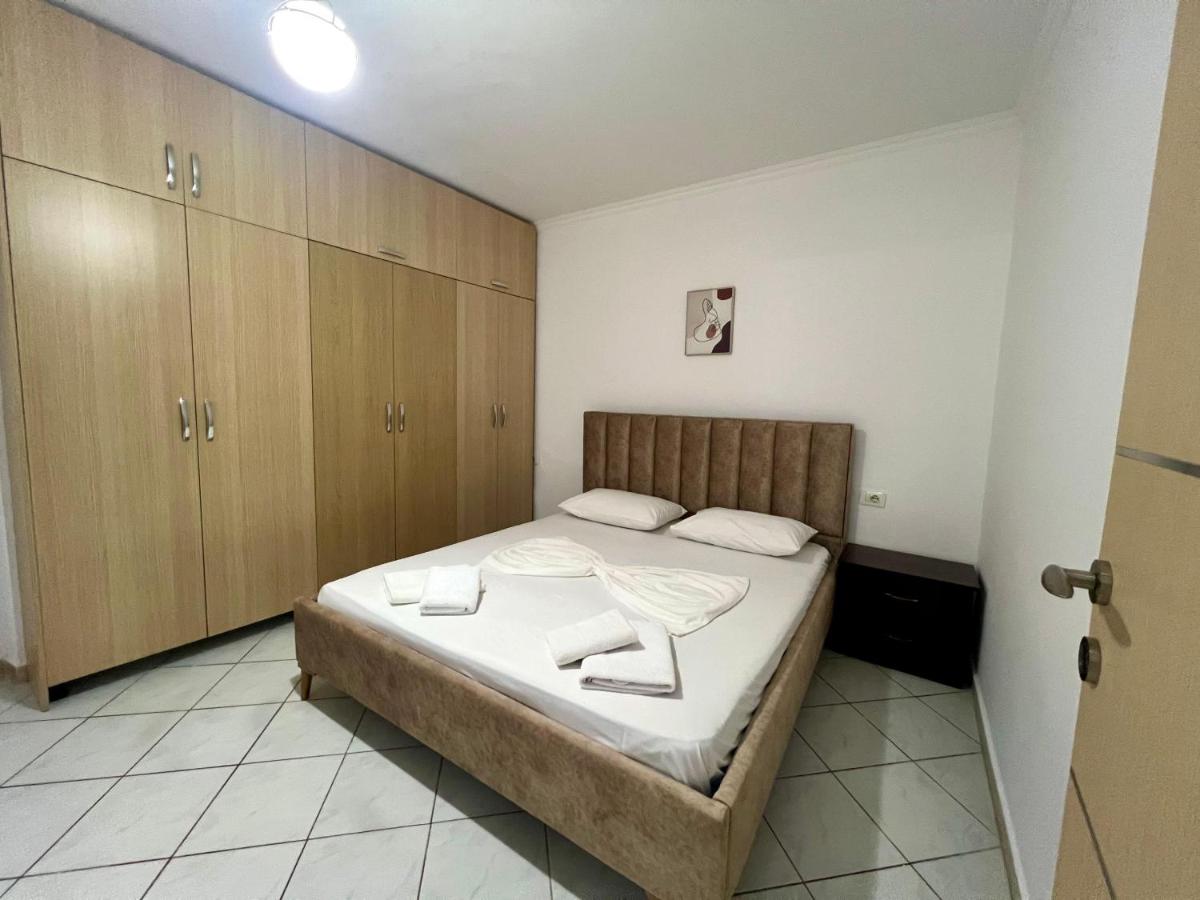 One-Bedroom Apartment with Garden
