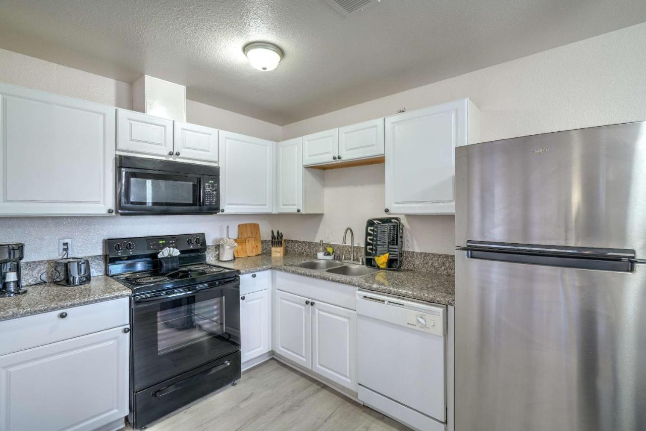 Your Vegas Home From Home! Sleeps 6! - B&B
