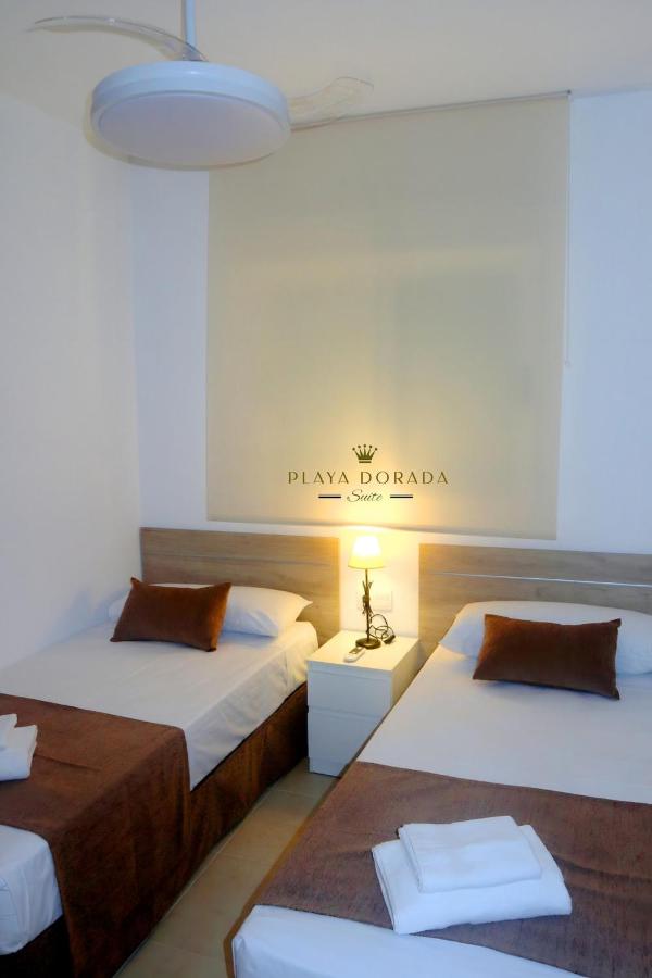 Apartamento de 2 dormitorios con balcón y vistas al mar