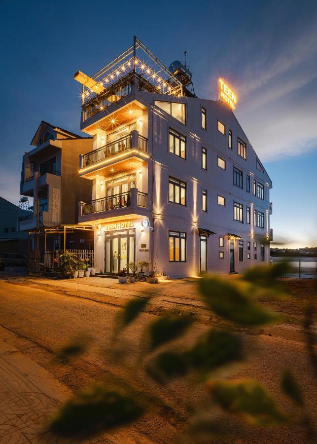 Teen Hillside Đà Lạt- View Nhà Lồng lãng mạn - B&B