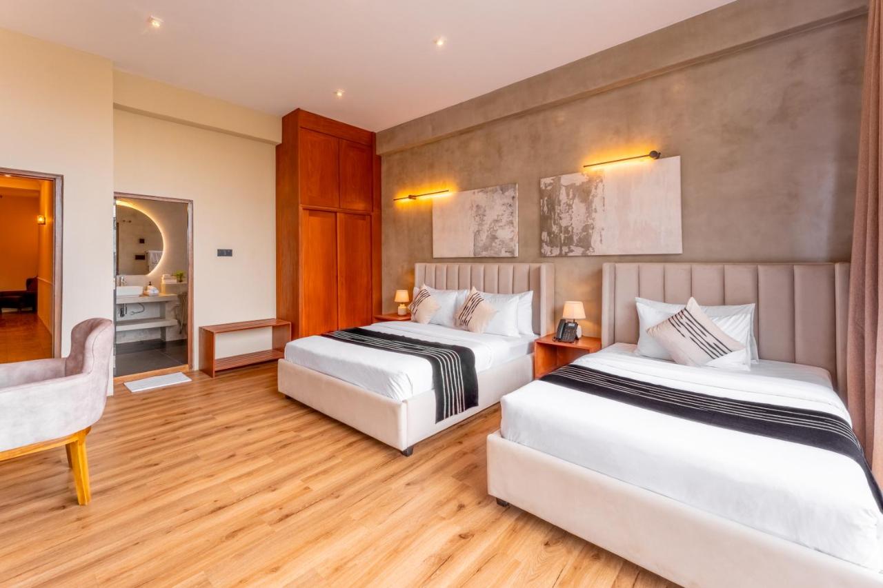 Triple Room with Lake View