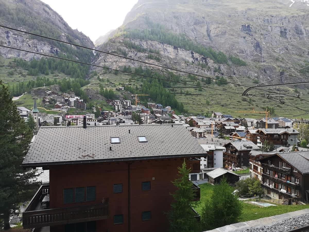 House St-George Studio Alpine with terrace and view on village - Ferienwohnung