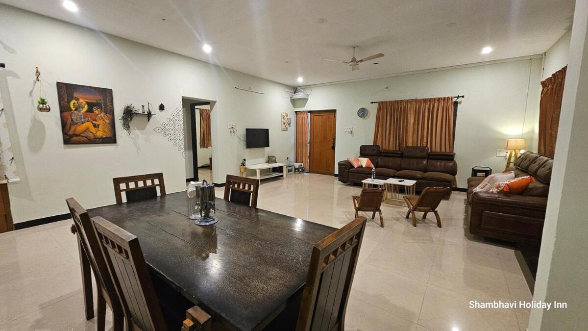 SHI's Shenba 3BHk Villa Near Ganga Hospital Coimbatore - B&B