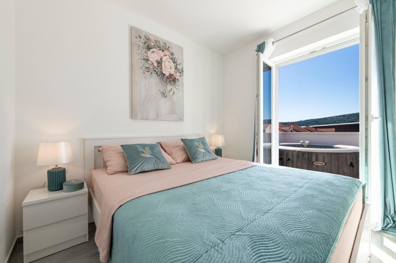 Appartamento con 2 Camere da Letto