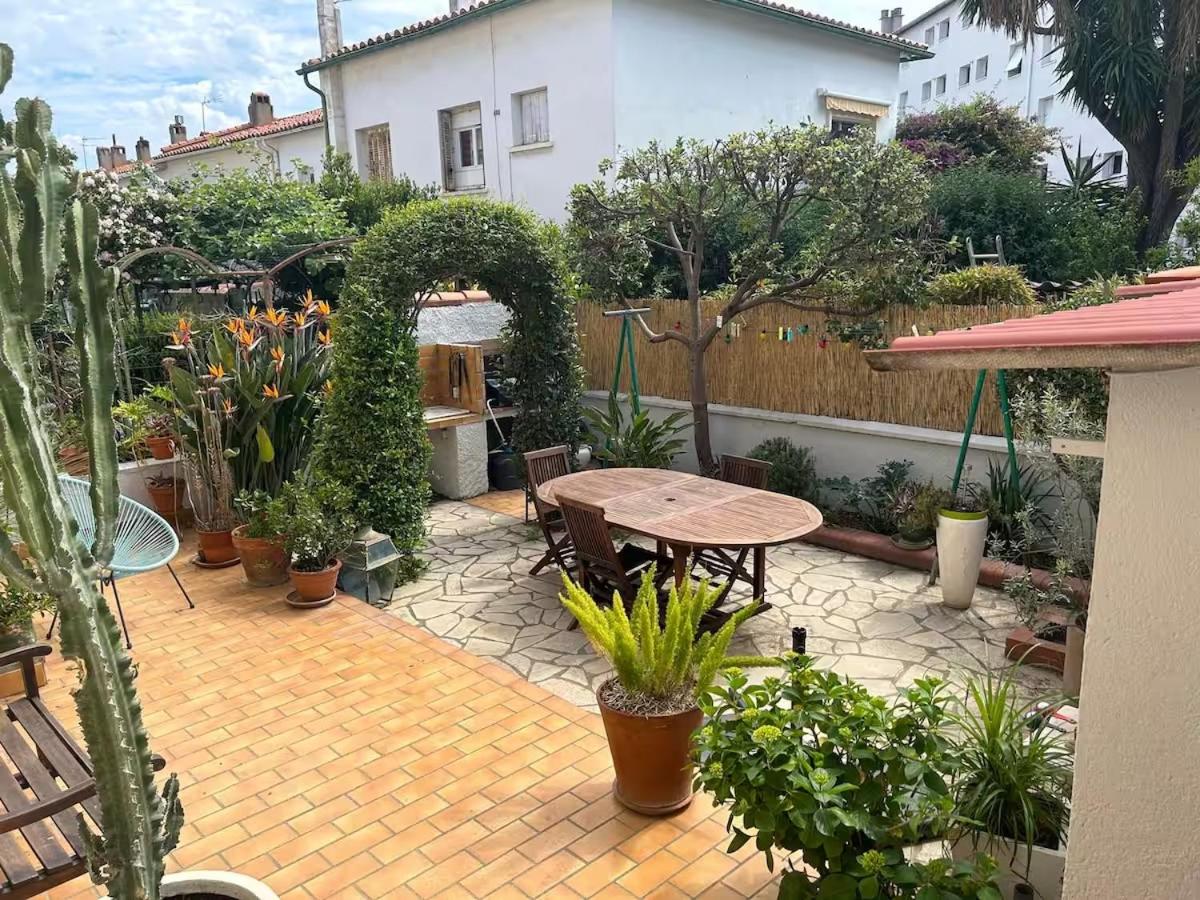 Appartement de 45 m2 dans maison individuel - Bed and Breakfast Perpignan